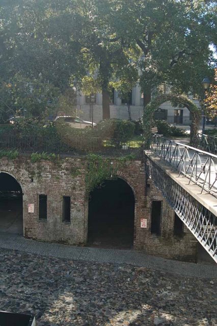 River Street passageway